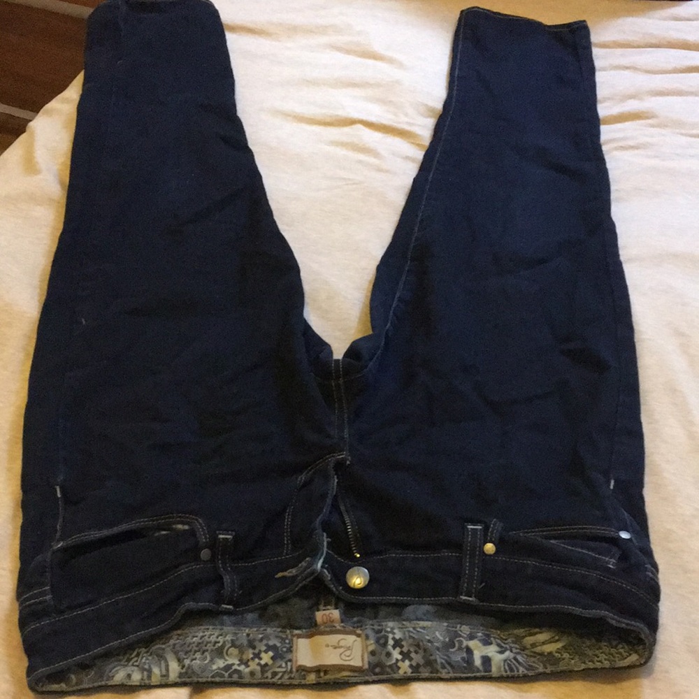 Dark wash, straight leg jeans